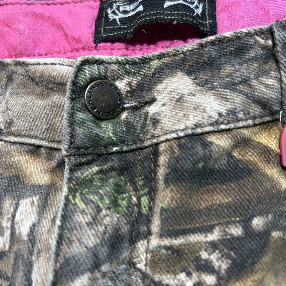 Woman's Realtree Pants Size 12 Hunting Camo Pink Girl Nature - Picture 3 of 15